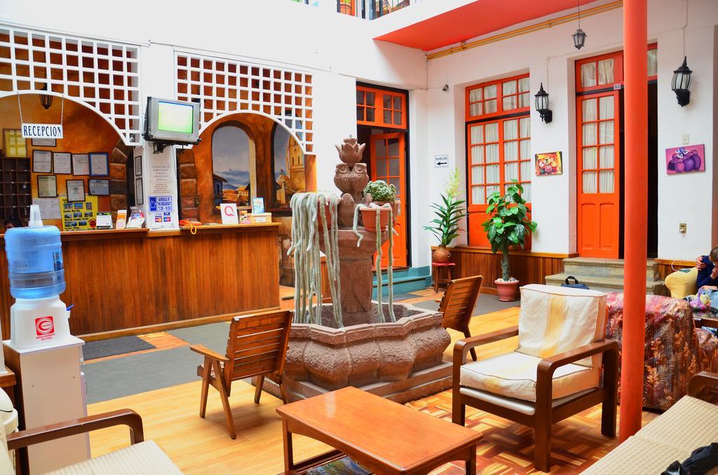 Momema Inn La Paz Buitenkant foto
