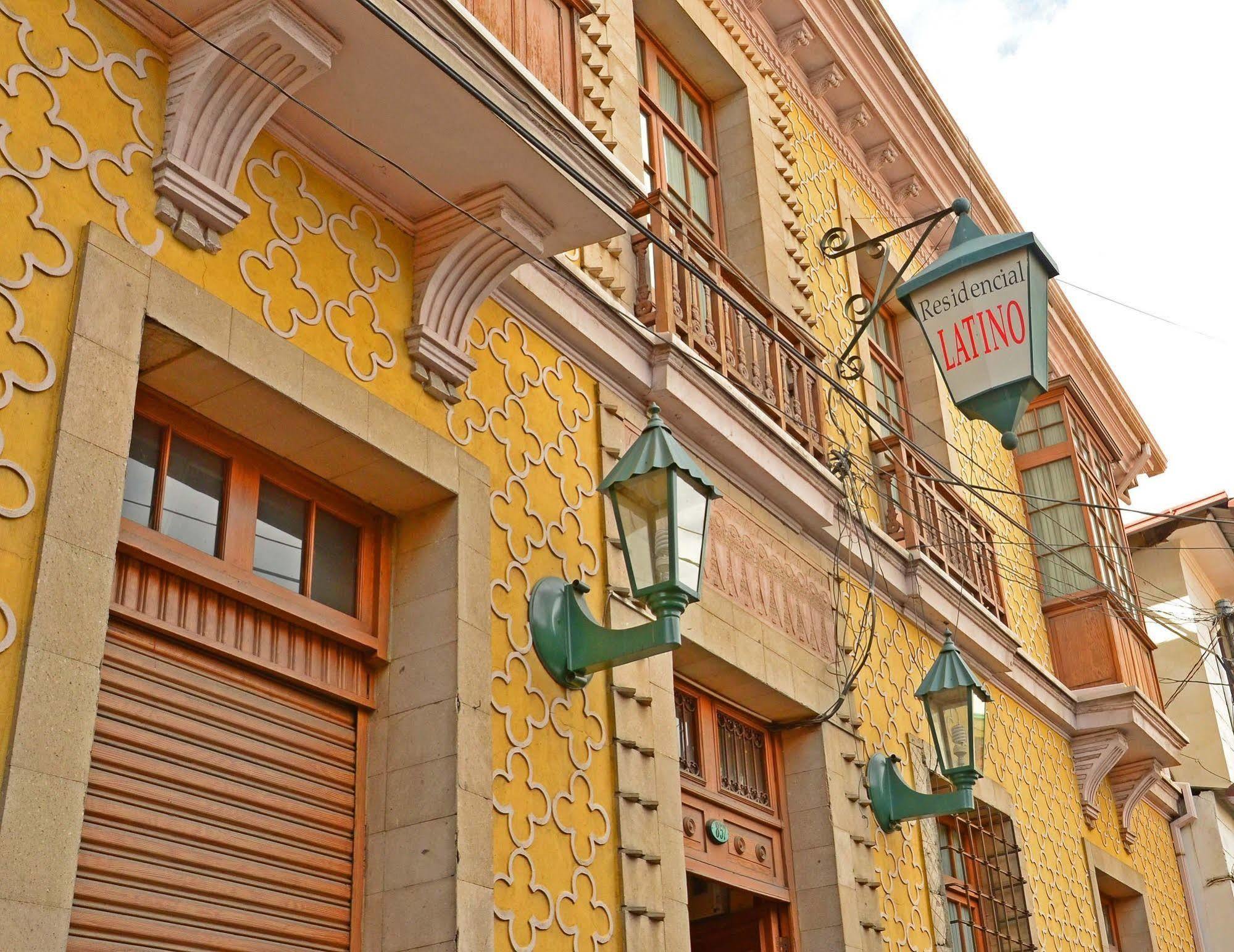Momema Inn La Paz Buitenkant foto