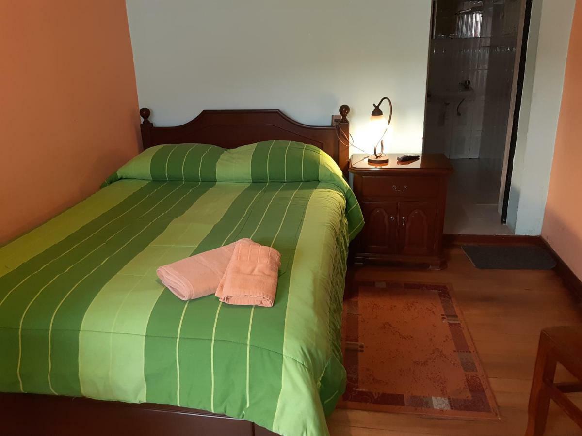 Momema Inn La Paz Buitenkant foto